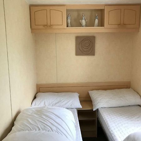 8 Berth Sunnymede  Villa Ingoldmells Bagian luar foto